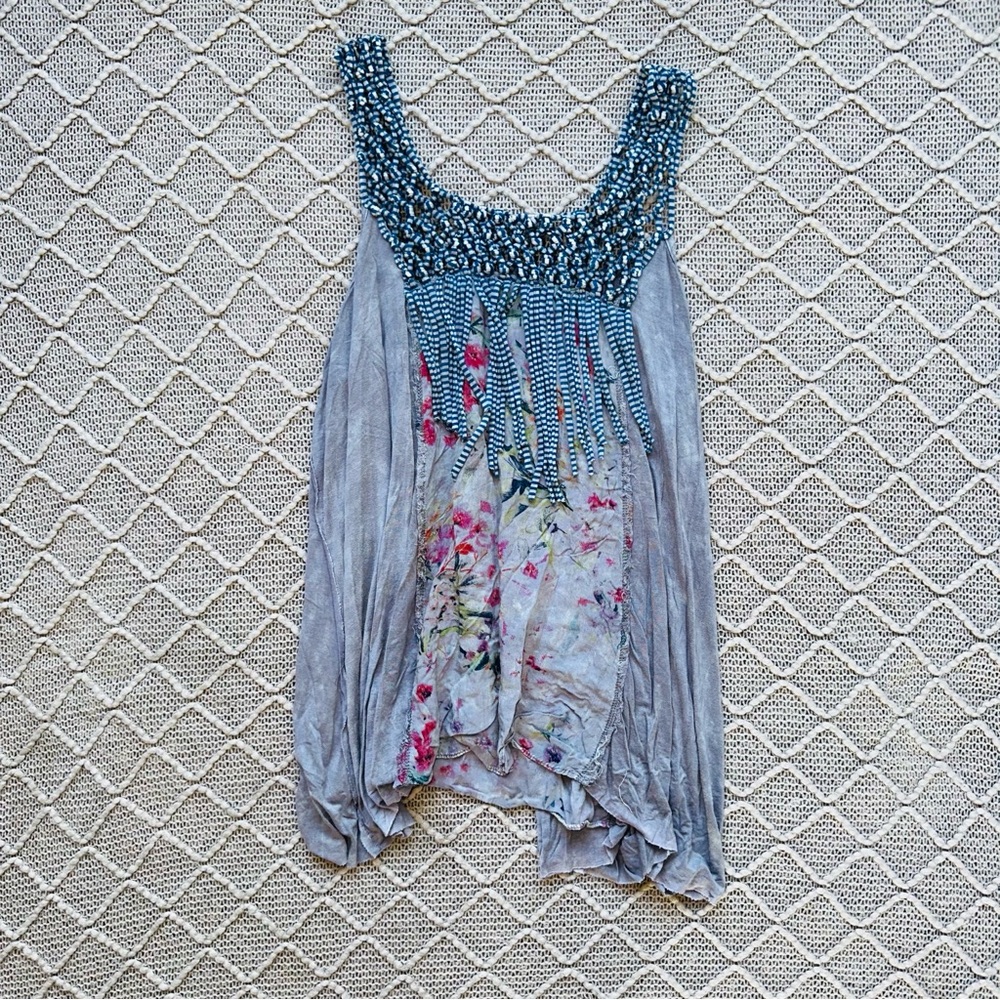 gimmicks by BKE Blue Beaded Floral Tank Top